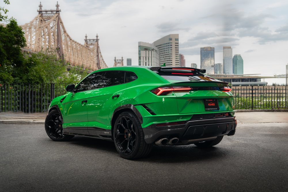 Lamborghini Urus Performante